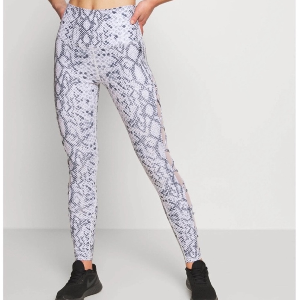 Good American Python Foil Zig Zag High Waisted Leggings